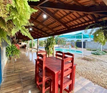 Itaucu Casa | Chácara de lazer em Ordália com piscina aquecida e lago de pesca