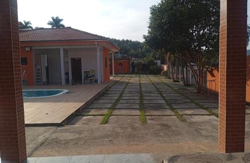 Nazare Paulista Casa | Chácara em Nazaré - Piscina, Churrasqueira e Natureza