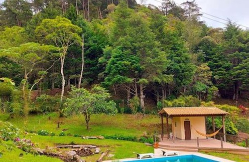 Nova Friburgo Casa | Chácara em Nova Friburgo (espaço inteiro)