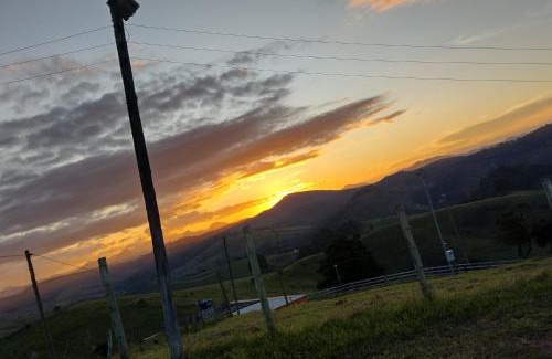Liberdade Casa | Chácara por do sol