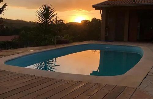 Pouso Alegre Casa | Chácara Por do Sol