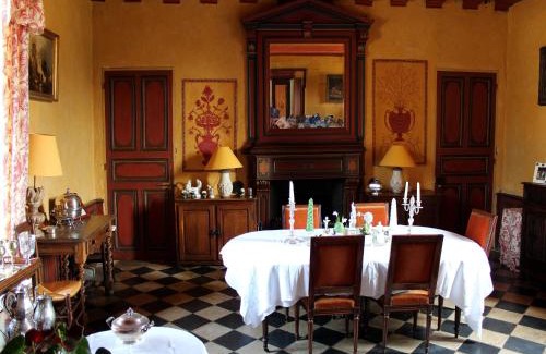 Durtal Cama Y Desayuno | Château De Chambiers