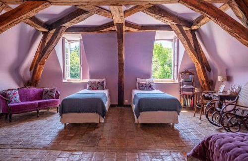Nazelles-Negron Cama Y Desayuno | Château de la Huberdière