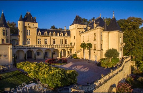 La Riviere Cama Y Desayuno | Château de La Rivière