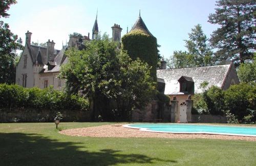 Vivy Cama Y Desayuno | Château de Nazé Vivy-Saumur