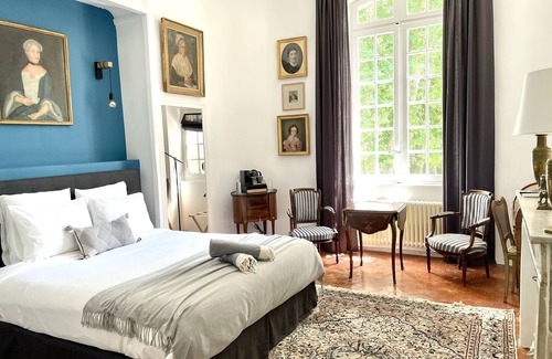 Grand Sud Cama Y Desayuno | Château de Saint-Girons B&B