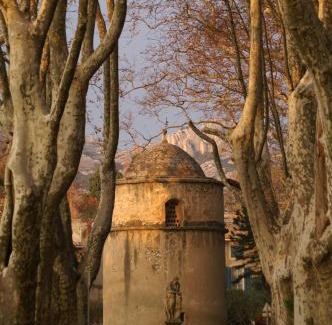 Mouries Hotel | Château de Servanes