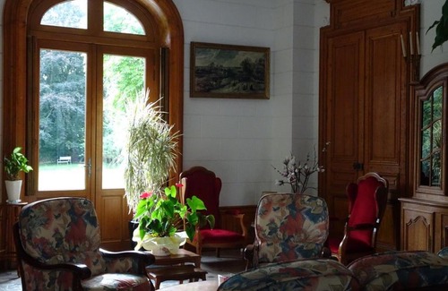 Baizieux Cama Y Desayuno | Château des marronniers