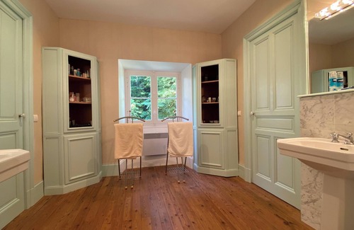 Sainte-Croix-de-Volvestre Cama Y Desayuno | Château Dans la Forêt Royale de Sainte Croix Volvestre