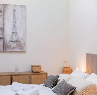 Lourmarin Cama Y Desayuno | Château les Gardis