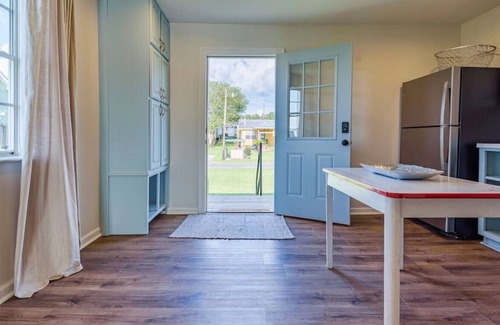 Lakeland Casa | Château Ouvert | Soak Up the Sun on FR
