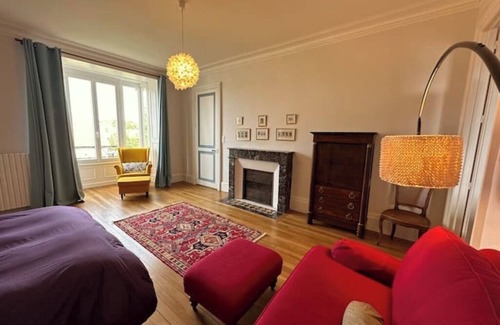 Vaudoncourt Otro | Château Viéndal, bed and breakfast in Neuchâtel