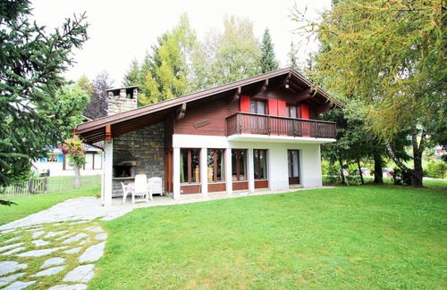 Randogne Chalet De Esquí | Chalet luminoso con terraza
