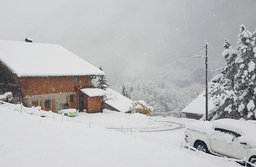 Le Petit-Bornand-les-Glieres Chalet De Esquí | chalet for 2/8 people 10 minutes from the Grand Bornand 15 minutes from the Glusaz