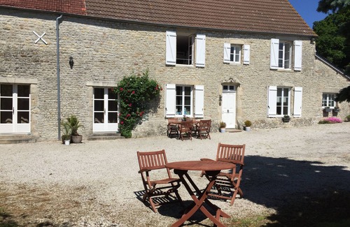 Sainte-Mere-Eglise Cabaña | Encantadora casita para dos personas