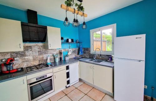 Petite-Ile Casa | Ch'ti Kaz Bleue - Maison avec vue mer