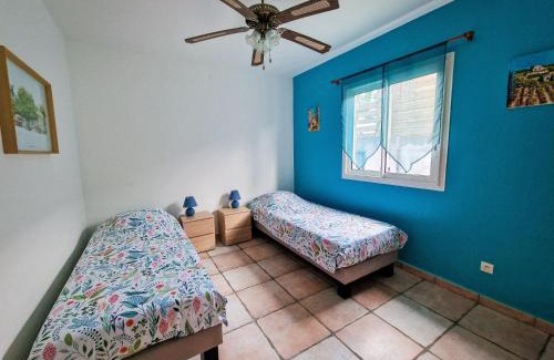 Petite-Ile Casa | Ch'ti Kaz Bleue - Maison avec vue mer
