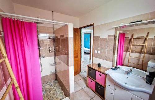 Petite-Ile Casa | Ch'ti Kaz Bleue - Maison avec vue mer