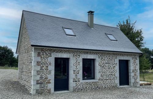 Saint-Quentin-les-Chardonnets Casa | Charmant Gîte Moderne pour 2 en Normandie, Animaux Acceptés - FR-1-497-253