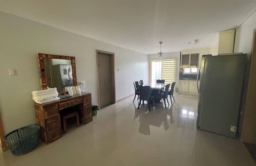 Clark Condominio | Charming 4-bedroom condo with AC in Clark Special Economic Zone