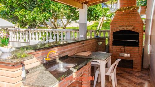 Santa Branca Casa | Chacara com Piscina Aquecida em Santa Branca
