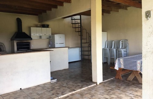 Mairinque Cabaña | Chacara em Mairinque com Piscina Churrasqueira e Forno de Pizza