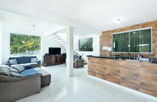Mairinque Casa | Chacara Pet-Friendly c Piscina, Jogos e Wi-fi