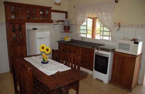 Brotas Casa | Granja que ofrece tranquilidad y calidez a su familia
