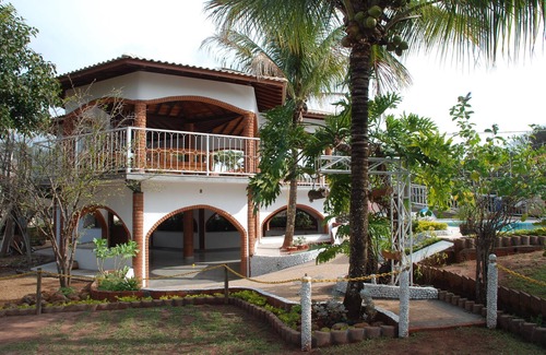 Brotas Casa | Granja que ofrece tranquilidad y calidez a su familia
