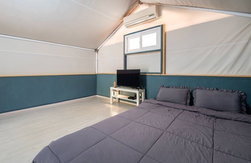 Yeongcheon Casa | Chaesonghwa Glamping in Yeongcheon