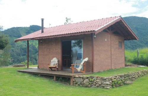 Sao Bento do Sapucai Casa | Chalé Aconchegante com vista para Pedra do Baú