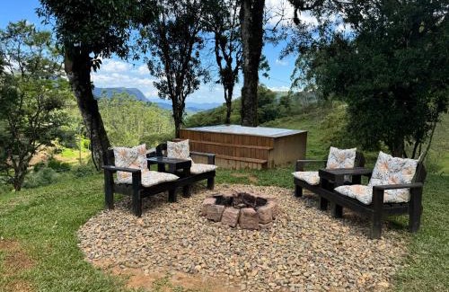 Rio dos Cedros Chalet De Esquí | Chalé Brisa Verde