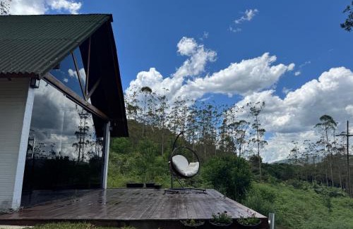 Rio dos Cedros Chalet De Esquí | Chalé Brisa Verde