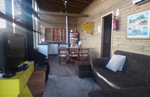 Bom Jardim da Serra Casa | Chalé com banheira de hidromassagem e mesa de sinuca