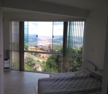 Aguas de Lindoia Chalet De Esquí | Chalé da Montanha - Locações