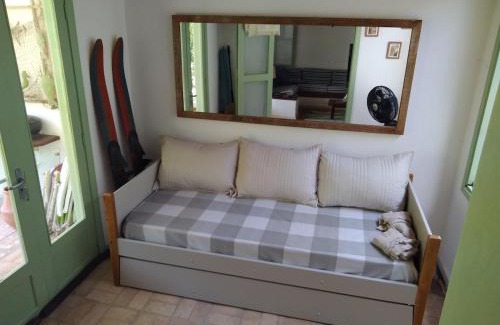 Saco da Ribeira Casa | Chalé da Vela Charm and Comfort in Ubatuba