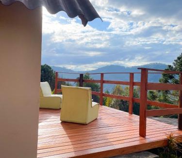 Camanducaia Chalet De Esquí | Chalé em Monte Verde com Lareira e vista das montanhas