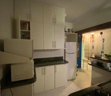 Praia da Enseada Apartamento | Chalé em Ubatuba