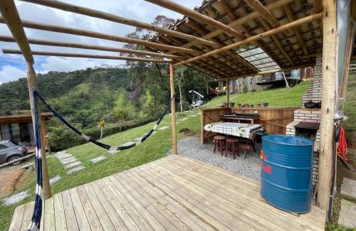 Maromba Chalet De Esquí | Chalé Madeira Rústica