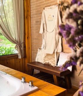 Campo Alegre Chalet De Esquí | Chalé Morada Alma Gêmea Hidromassagem e Mirante