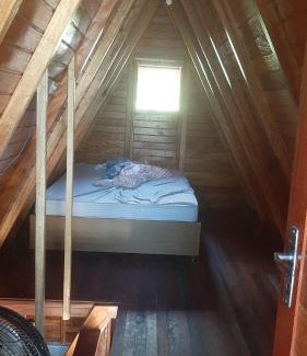 Mongagua Chalet De Esquí | CHALÉ PÉ NA ESTRADA