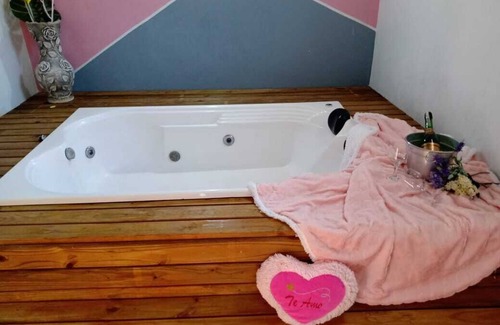 Imarui Chalet De Esquí | Chalé Recanto da Cachoeira, com Banheira de Hidromassagem com Agua Aquecida