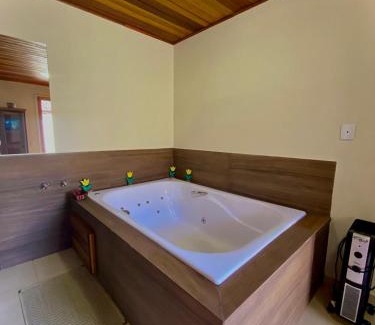 Monte Verde Casa | Chalé Ruby
