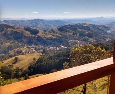 Paraisopolis Cabina | Chalé Tarumã