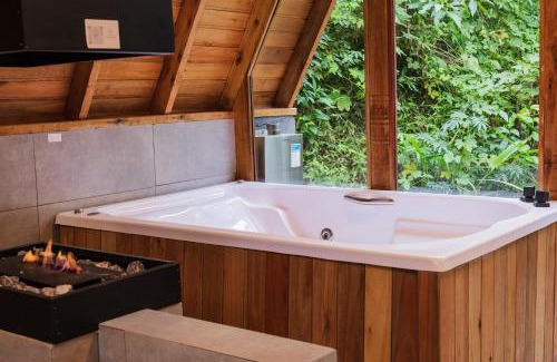 Itapecerica da Serra Cabina | Chalés, Cabanas e Suites - Espaços românticos na natureza