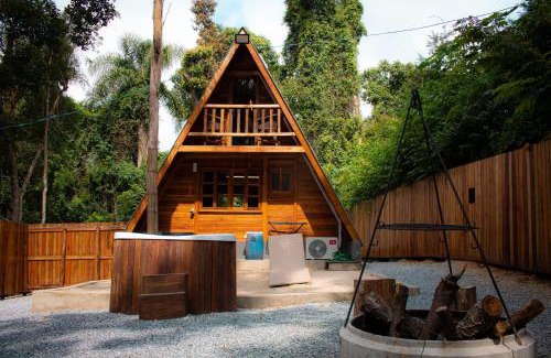 Itapecerica da Serra Cabina | Chalés, Cabanas e Suites - Espaços românticos na natureza