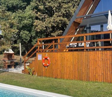 Ponte da Barca Chalet De Esquí | Chalés Luna In Rio CHALÉ LUA