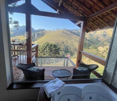 Costas Cabina | Chalés Vale das Araucárias Bairro dos Onças