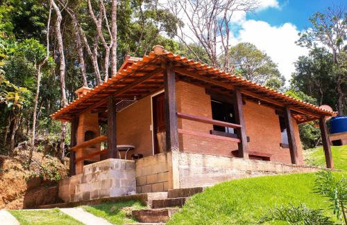 Conceicao do Ibitipoca Apartamento | Chale com lazer completo em Lima Duarte MG