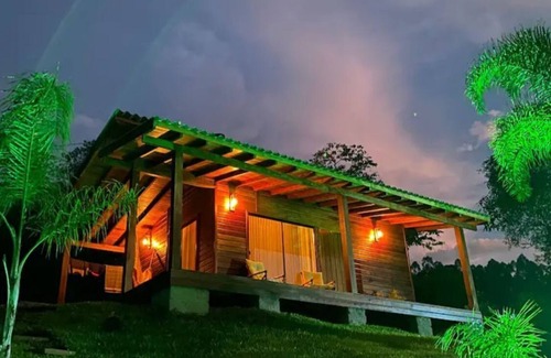 Taquara Chalet De Esquí | Chale com Linda Vista Para o Riacho
